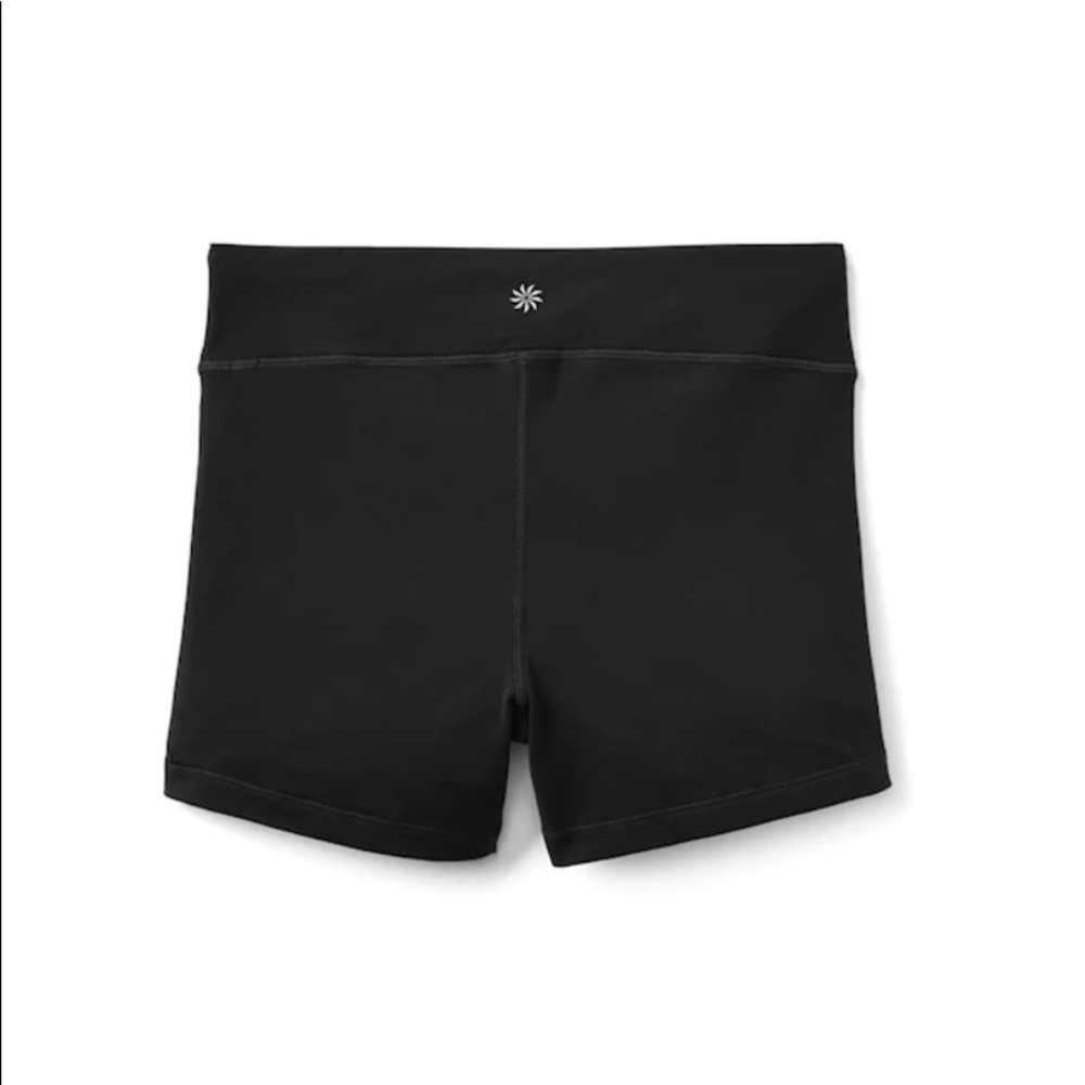 Athleta girlll chit chat shorts
